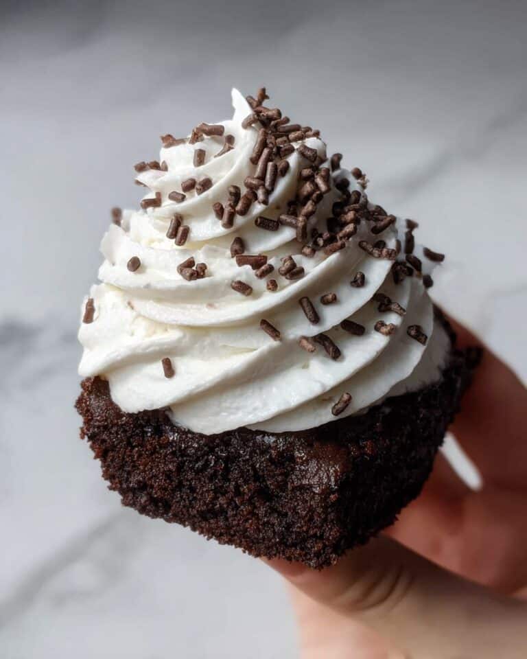 One-Minute, 100-Calorie Protein Brownie Recipe